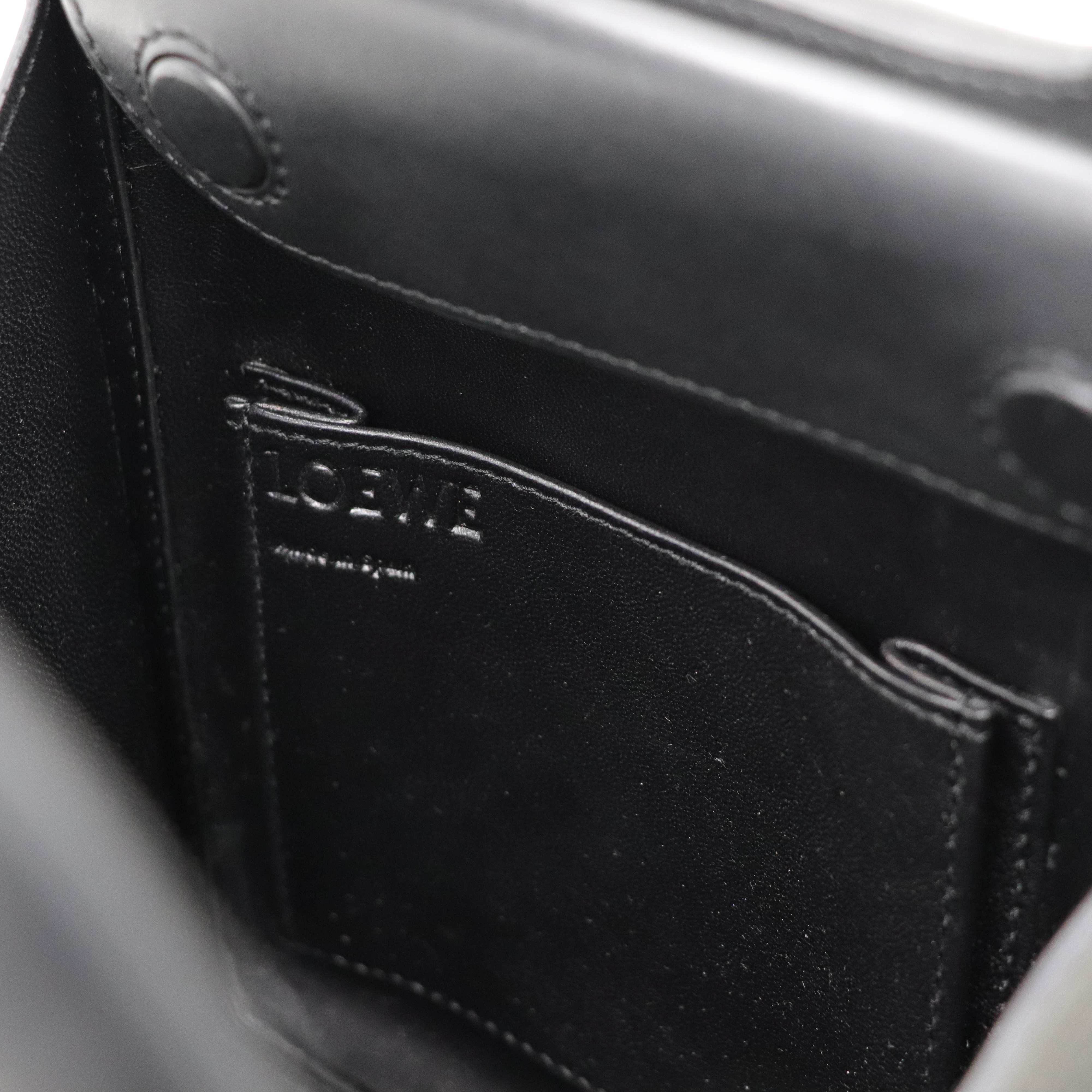 Loewe 羅威 Architects D Bag 水桶包 黑色 手提包-14