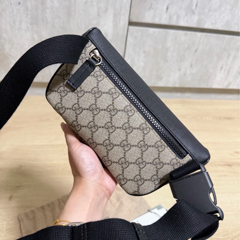 GUCCI GG Supreme 印花 PVC 皮革 腰包 胸口包 胸包 斜背包-21