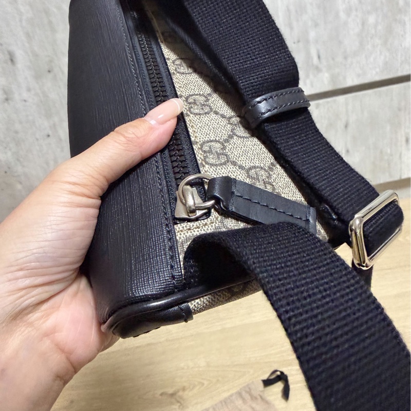 GUCCI GG Supreme 印花 PVC 皮革 腰包 胸口包 胸包 斜背包-26