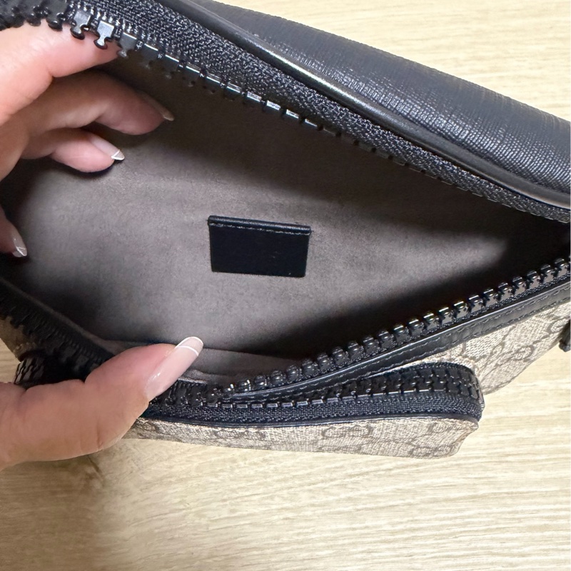 GUCCI GG Supreme 印花 PVC 皮革 腰包 胸口包 胸包 斜背包-32