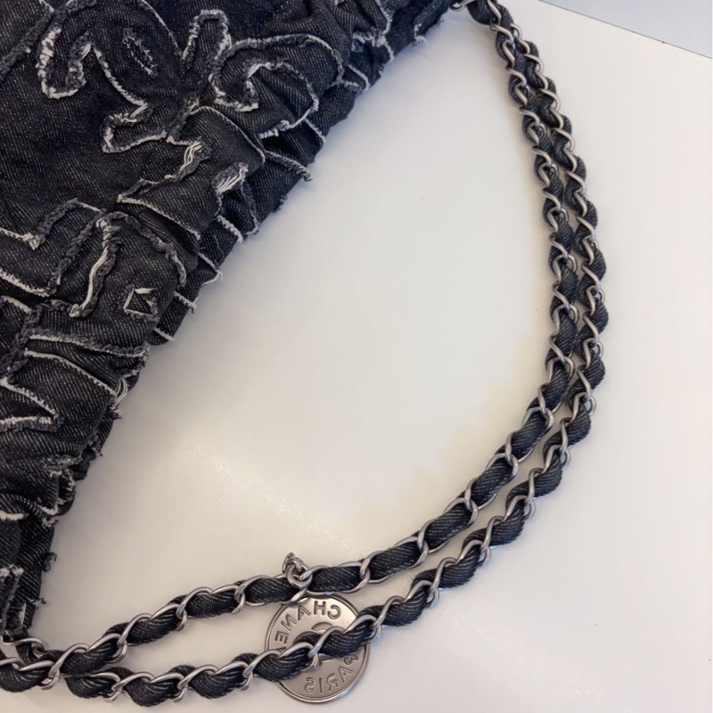 Chanel 24A medium 22 Bag-7
