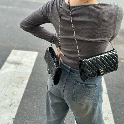 Chanel CF漆皮腋下法棍包 黑銀 24*12*1cm 98新配件塵袋