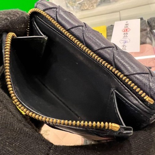 東區正精品㊣BOTTEGA VENETA BV 深藍色全皮編織拉鍊釦子三折迷你短夾 RZ5453-6