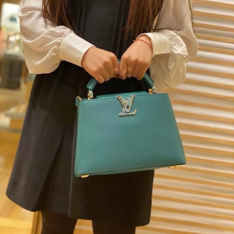 LV CapucinesBB手提斜背包 綠色 金扣 牛皮 26.5*17*9 99新配件肩帶 購證 塵袋-0