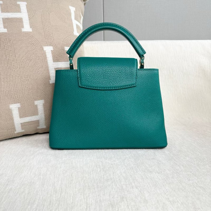 LV CapucinesBB手提斜背包 綠色 金扣 牛皮 26.5*17*9 99新配件肩帶 購證 塵袋-5