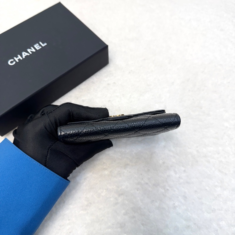 香奈兒CHANEL黑色粒紋牛皮金釦Classic下蓋卡包AP0214-5