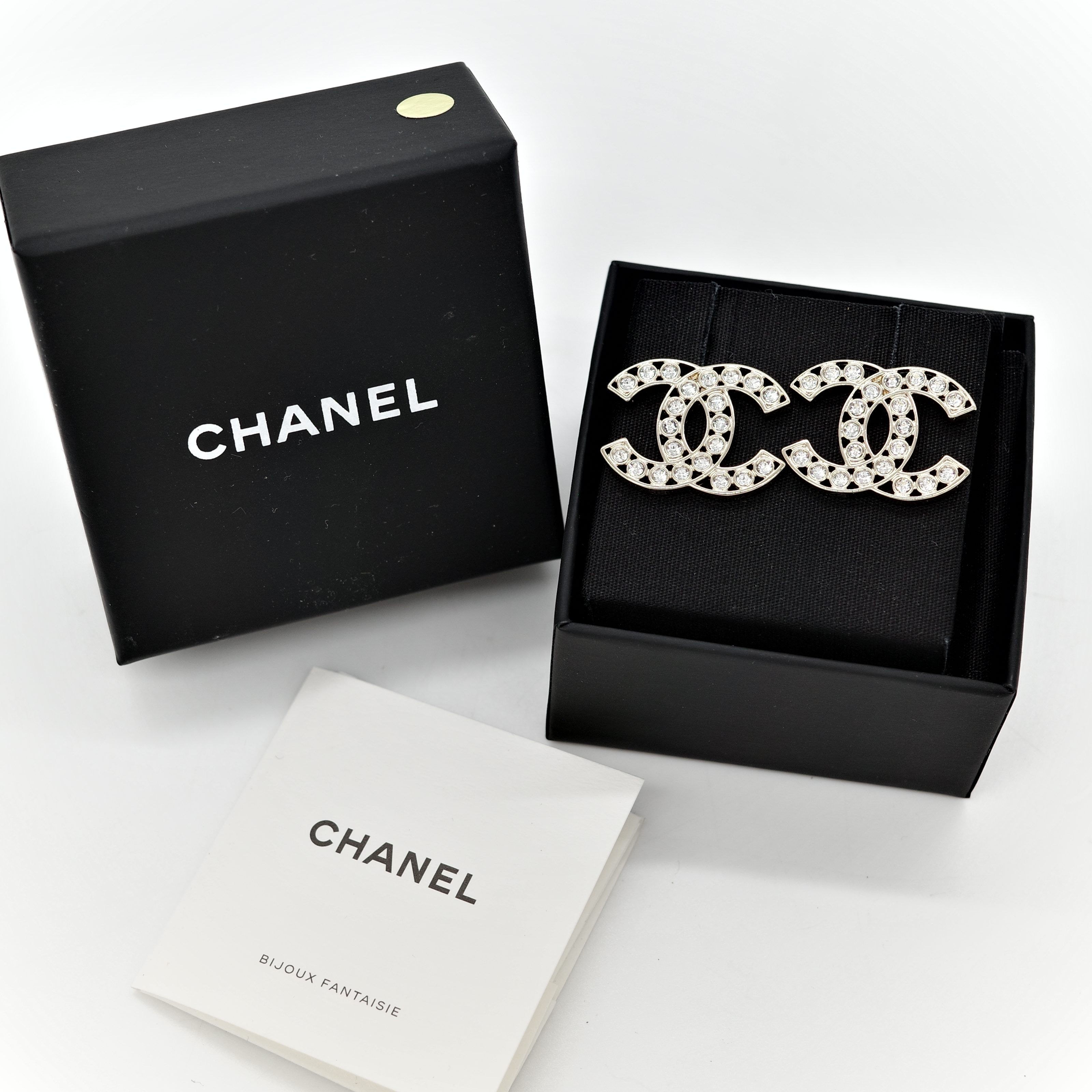 Chanel香奈兒 CC Logo 簍空 耳針 耳環-0