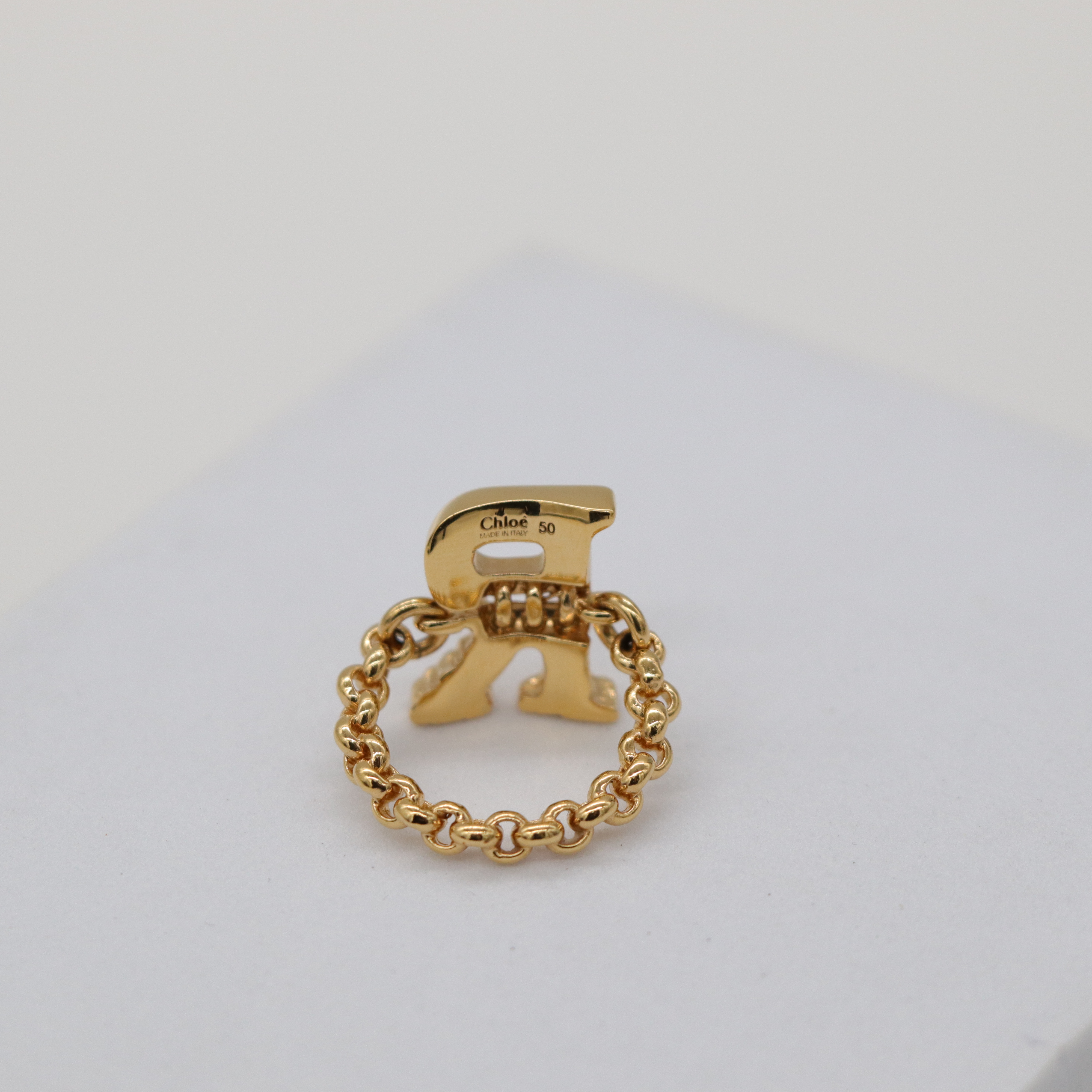 Chloe 金色R Alphabet 戒指 國際圍50-4