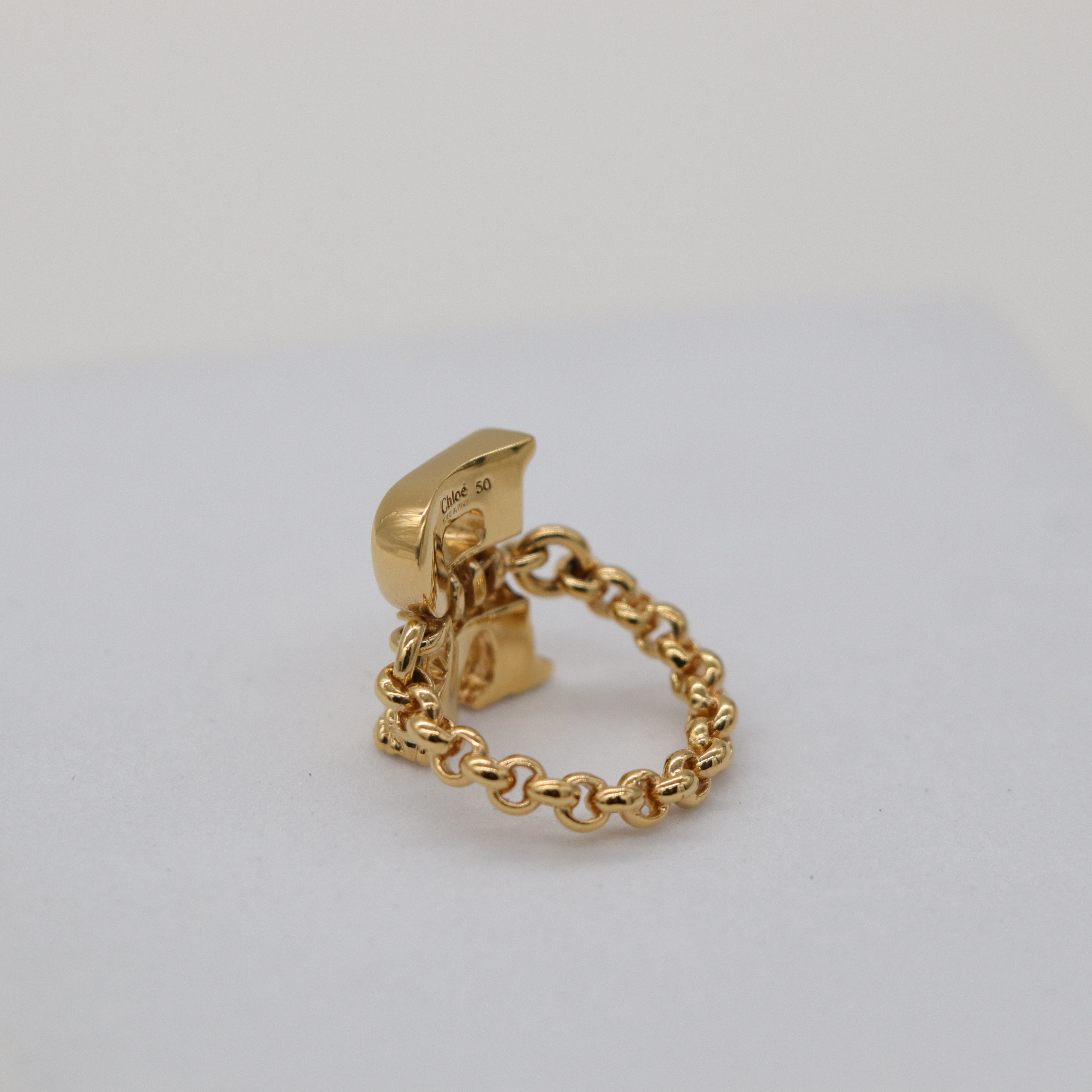 Chloe 金色R Alphabet 戒指 國際圍50-5