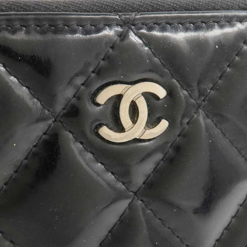 CHANEL 漆皮皮革Classic Mini O Case零錢包/卡片套-11