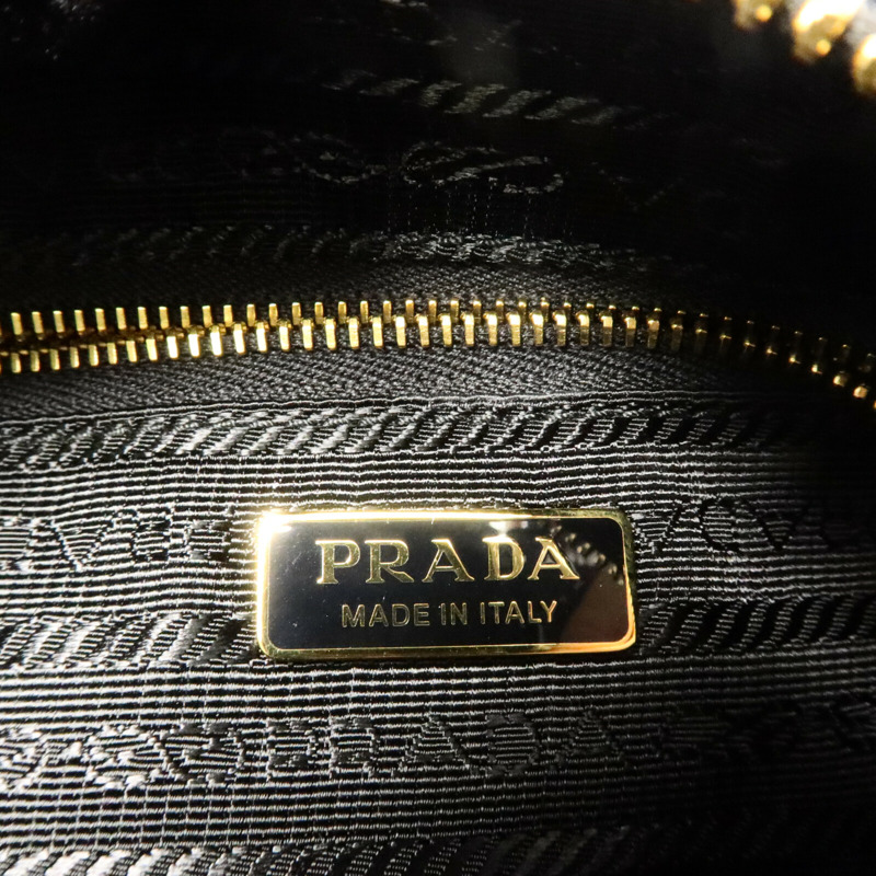 PRADA 尼龍Re-Nylon Pouch肩背袋-5