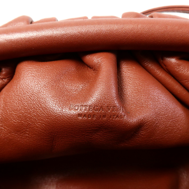 BOTTEGA VENETA 牛皮皮革The Mini Pouch肩背袋-5