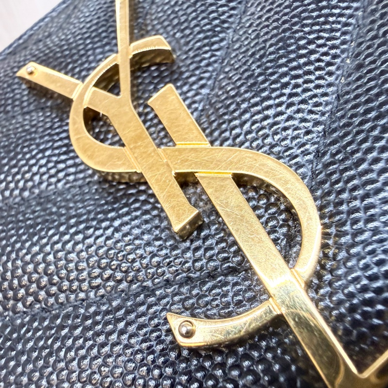 YSL🖤黑金魚子醬皮長夾358094-12