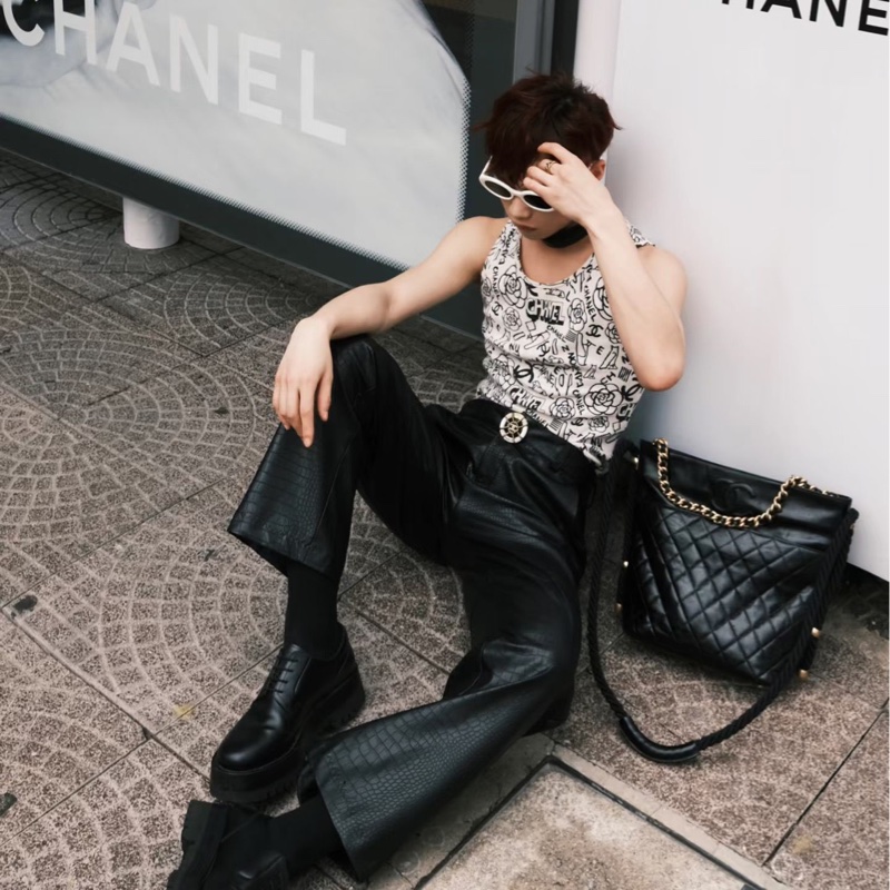 Chanel 2019 黑白塗鴉羅紋背心-2