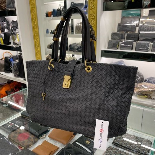 東區正精品㊣BV Bottega Veneta 162197 黑色全皮編織釦子肩背包手提包 RZ3529-2