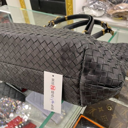 東區正精品㊣BV Bottega Veneta 162197 黑色全皮編織釦子肩背包手提包 RZ3529-7