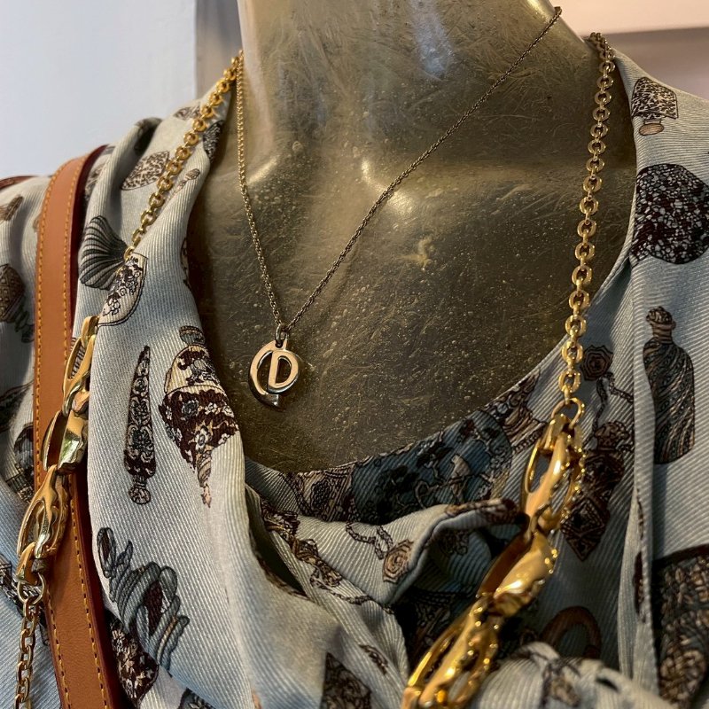 VINTAGE DIOR金色豬鼻款品牌logo古董項鍊-2