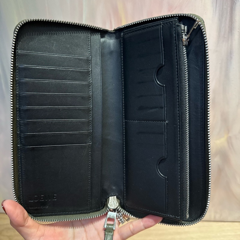 LOEWE 立體拼接壓紋長夾/墨綠色-8