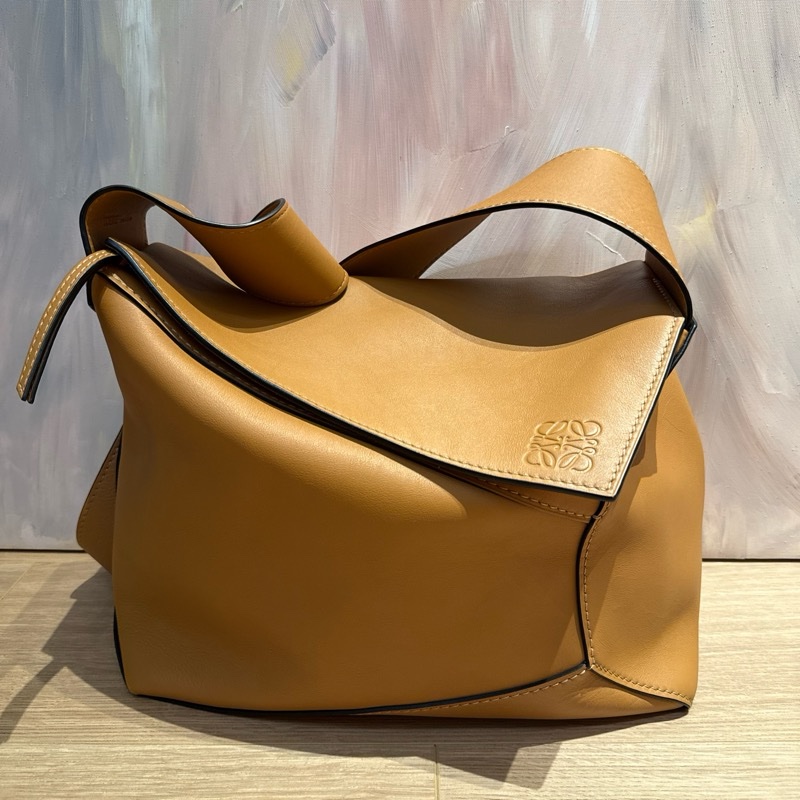 Loewe大puzzle hobo斜背包包-1