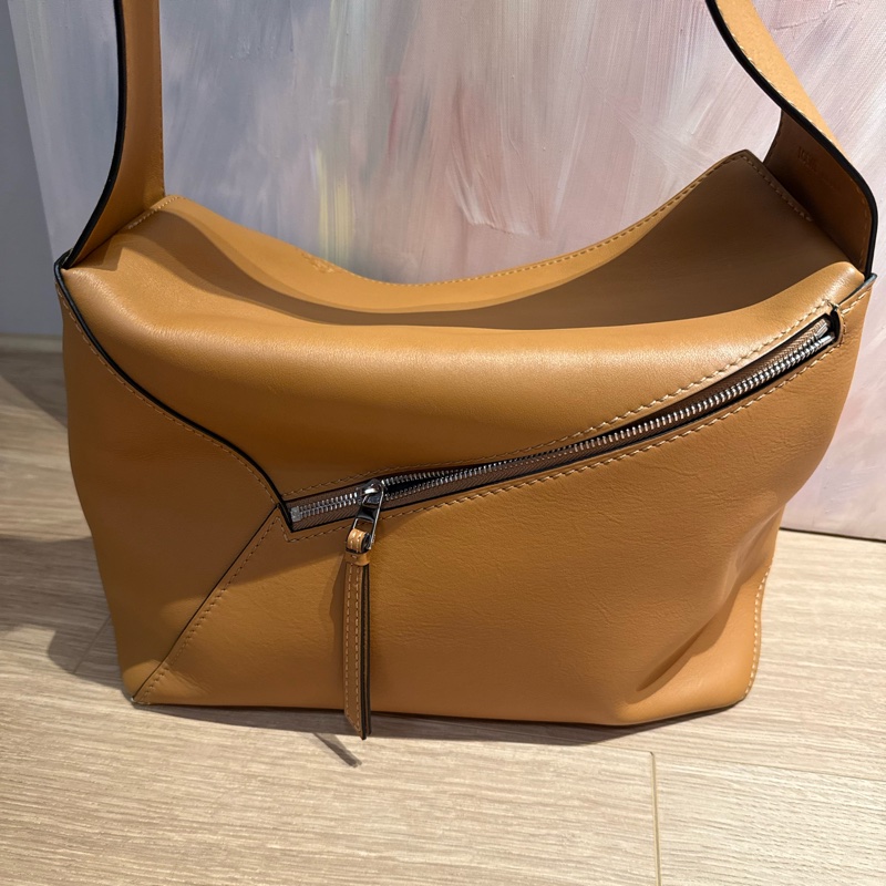 Loewe大puzzle hobo斜背包包-6