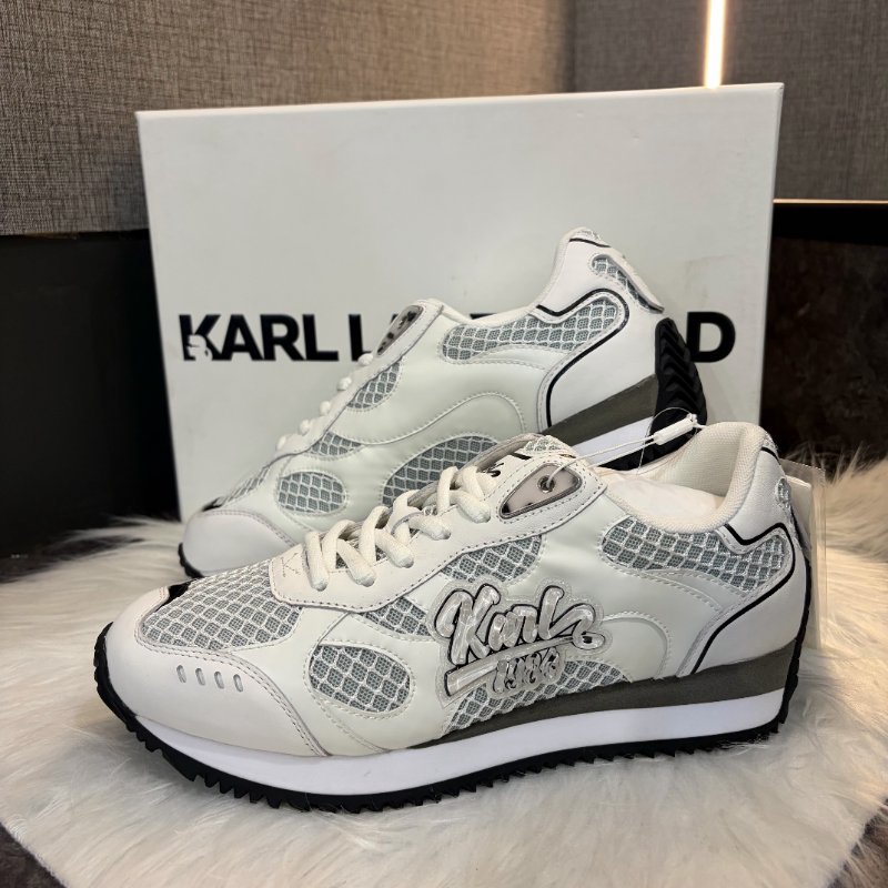 KARL 字體黑白運動鞋-0