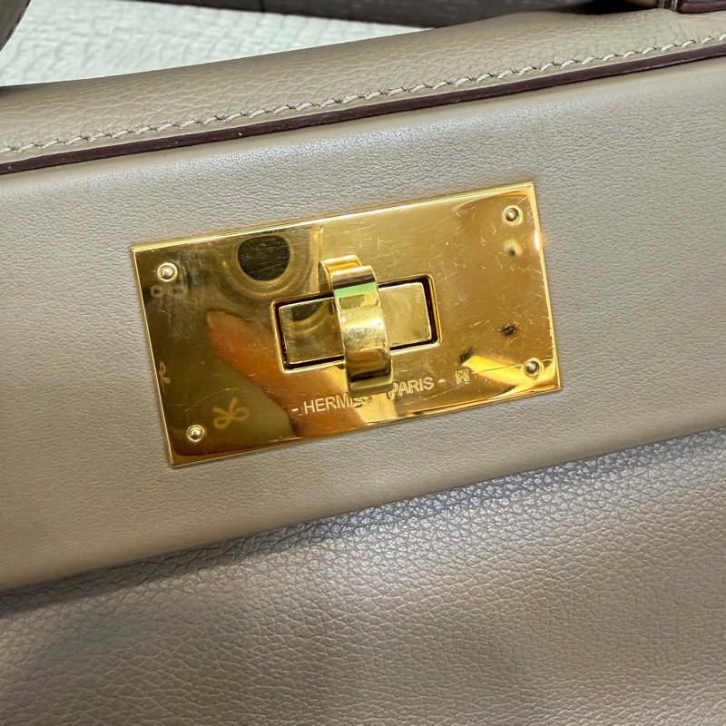 Hermes 大象灰Evercolor金釦Mini 2424-8