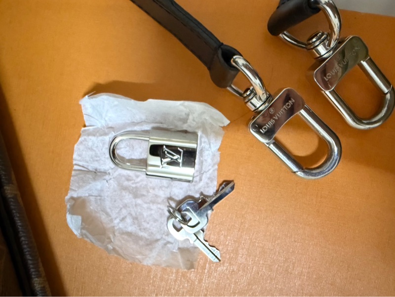 LV絕版老花公事包電腦包9成新-1
