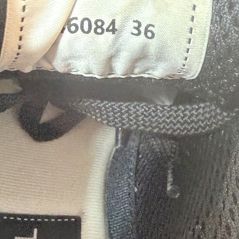 CHANEL/香奈兒 25C黑白漫畫運動鞋 36碼-7