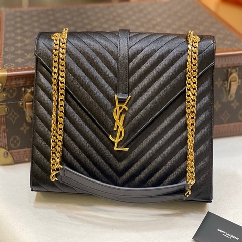 YSL 聖羅蘭荔枝皮V紋大號黑金信封郵差包 可單肩可斜挎  尺寸：31*23