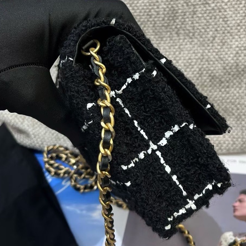 99新 Chanel香奈兒黑白格毛呢金球  芯片款-2