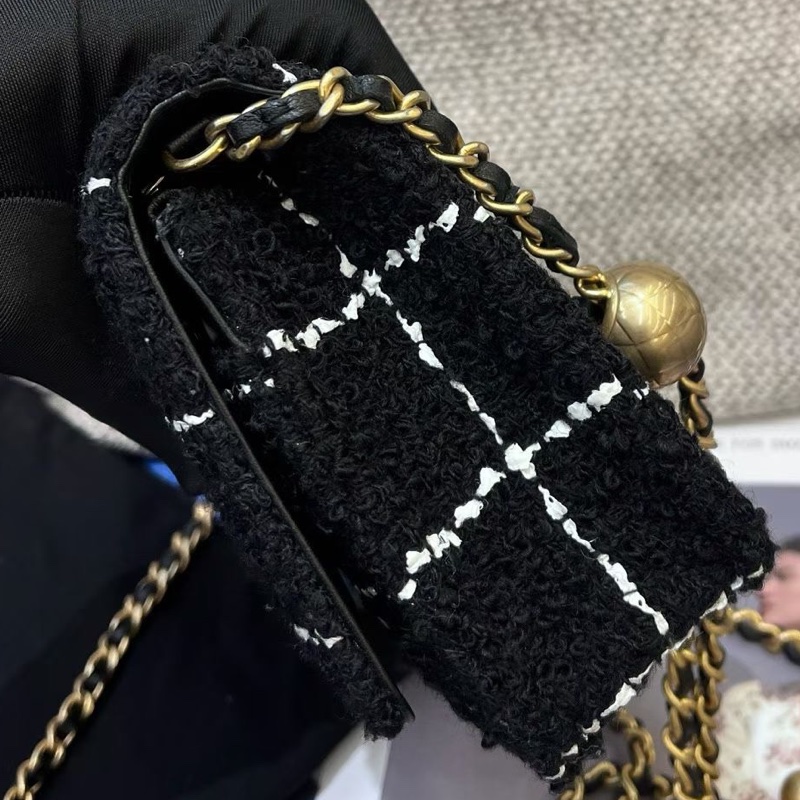 99新 Chanel香奈兒黑白格毛呢金球  芯片款-3