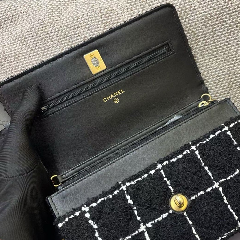 99新 Chanel香奈兒黑白格毛呢金球  芯片款-6