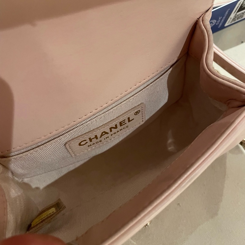 ✨Chanel香奈兒mini leboy 水鑽粉色包斜背包單肩包，銀扣❤️正品-6