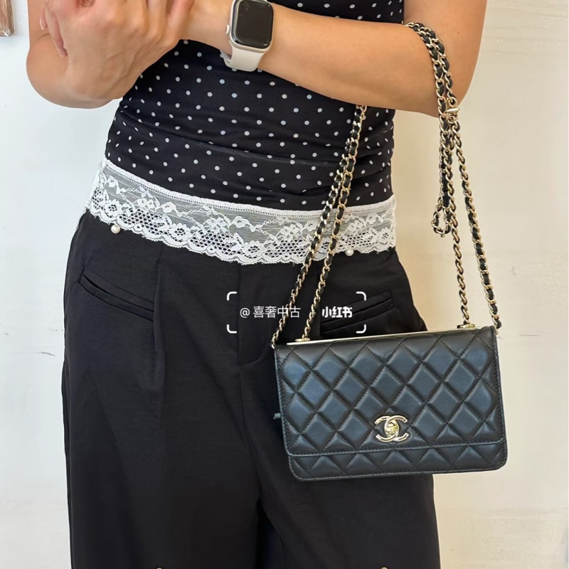香奈兒CHANEL黑色羊皮淡金釦Trendy CC WOC斜背發財包A80982-5