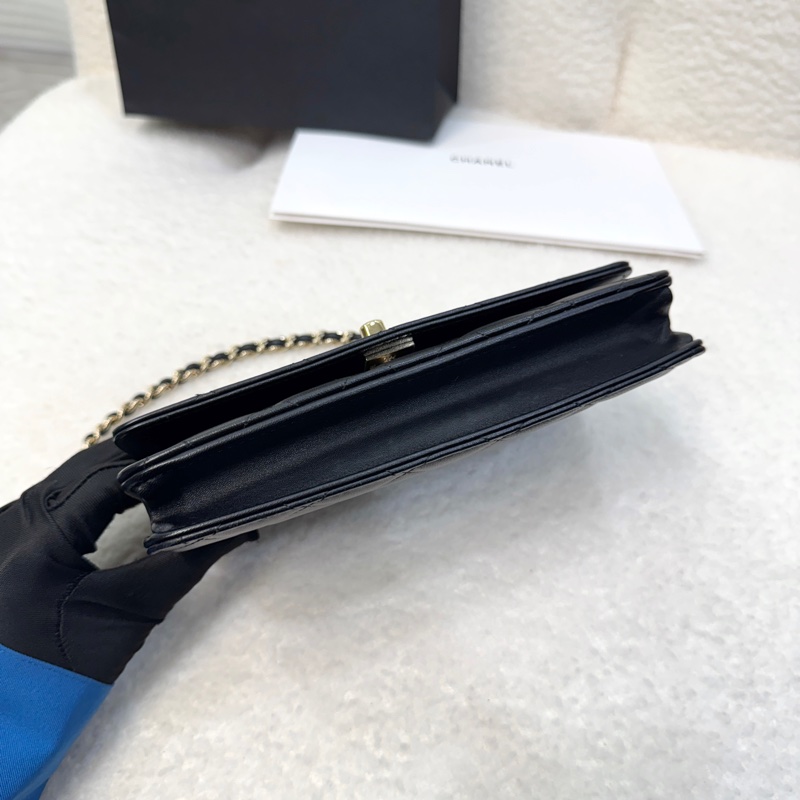 香奈兒CHANEL黑色羊皮淡金釦Trendy CC WOC斜背發財包A80982-14