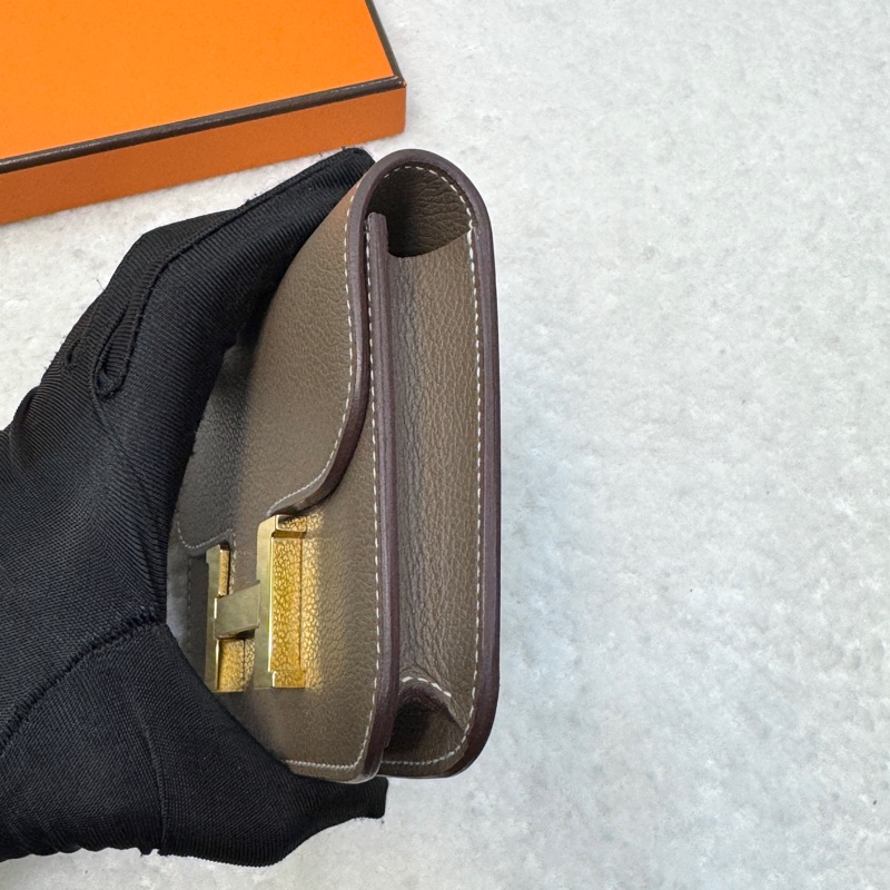 愛馬仕HERMES 18大象灰Evercolor皮Constance Slim Compact 腰包錢包H082214C-12