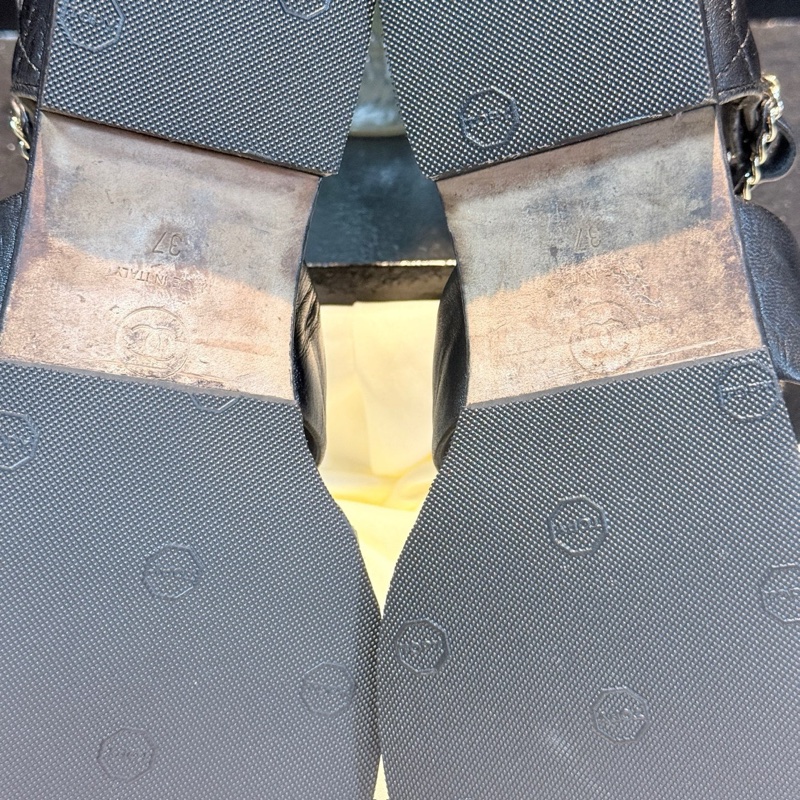 CHANEL/香奈兒 雙C荔枝鎖鏈涼鞋 37碼 已貼底-6