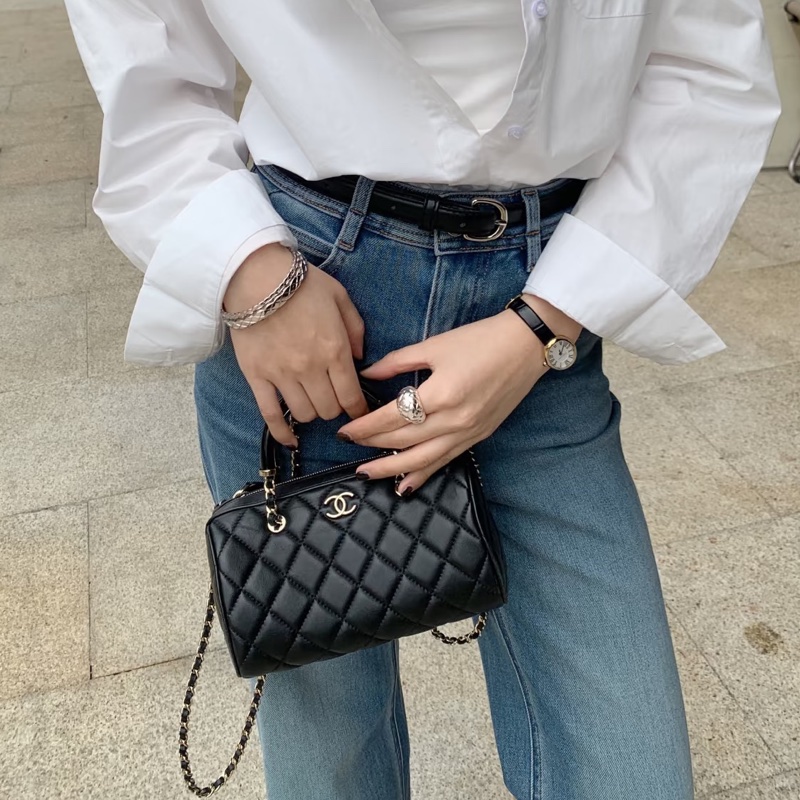 CHANEL香奈兒黑金25C波士頓保齡球手提斜挎包 閒置全配🈶購證-44