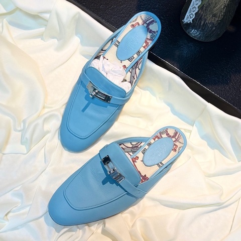 Hermes/愛馬仕 淺藍色Kelly銀扣穆勒拖 36.5碼
