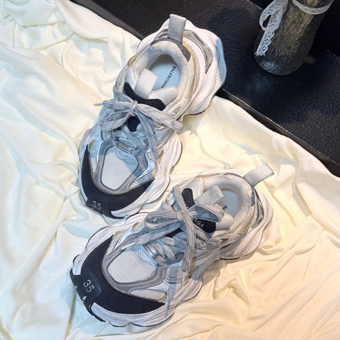 Balenciaga/巴黎世家 cargo黑灰做舊厚底休閒鞋 35碼