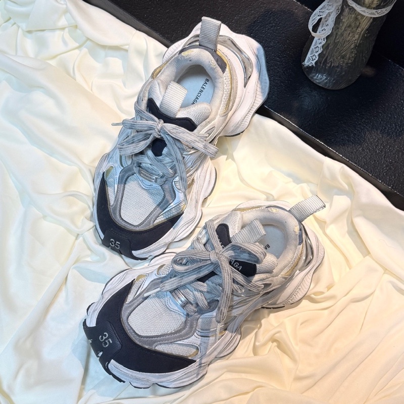 Balenciaga/巴黎世家 cargo黑灰做舊厚底休閒鞋 35碼-0