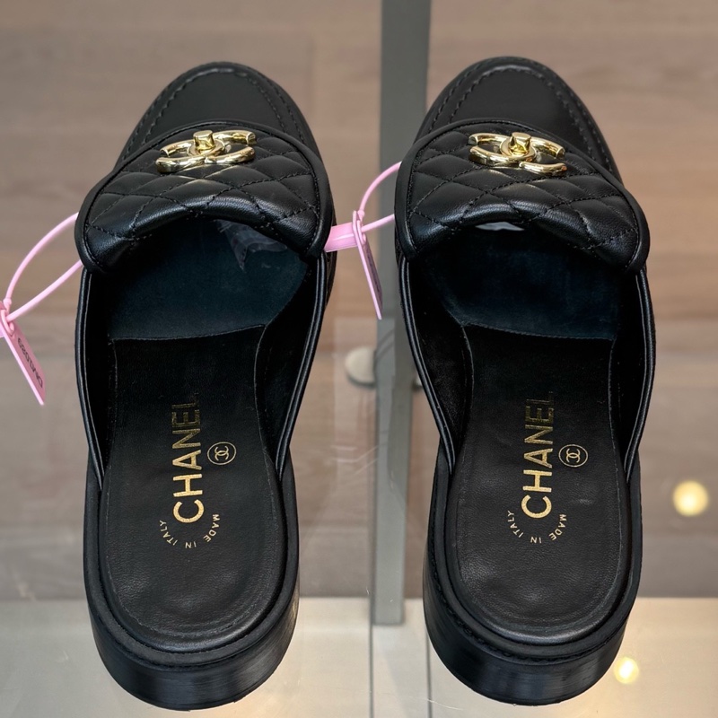 Chanel 香奈兒 黑色菱格紋書包扣樂福半拖 尺碼38.5 碼-4