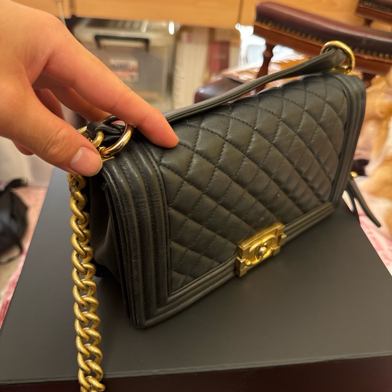 Chanel Boy 25 Bag黑色大型菱格紋包（金扣）-2