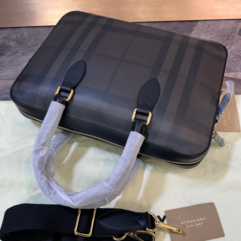 Burberry 博柏利 London 經典格紋公文包 手提單肩斜挎包 PVC拼皮革-6
