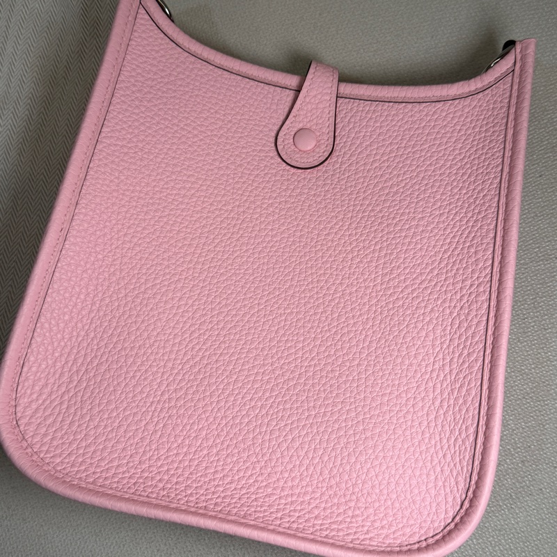 （全新K刻💕）Hermes 愛馬仕 mini Evelyne 16  新櫻花粉 粉色 牛皮  肩背包-3
