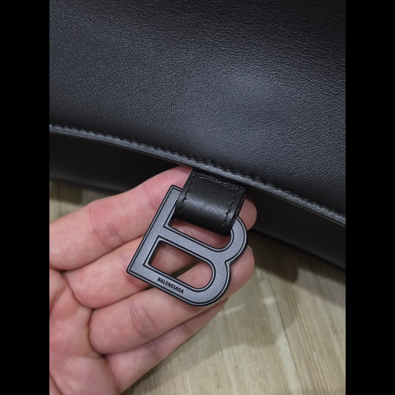 美品95新 Balenciaga 巴黎世家 Downtown all black 牛皮-3