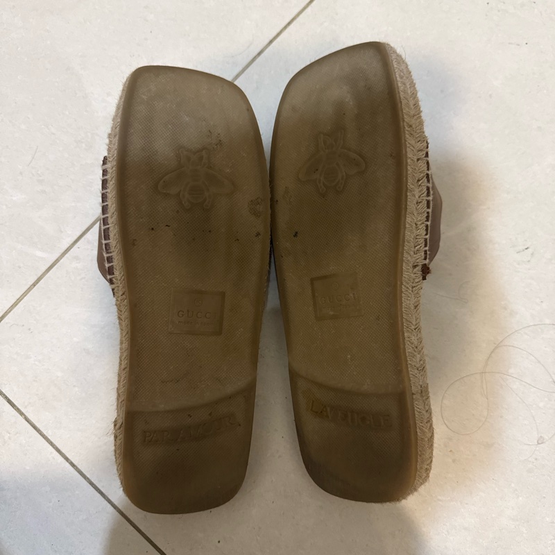 Gucci渡假風草編拖鞋-5