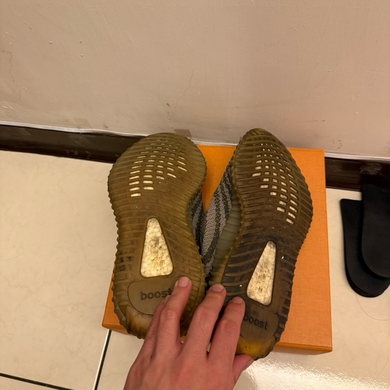 Adidas Yeezy Boost 350 V2 "Beluga-13