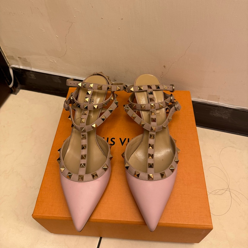 Valentino Rockstud 經典鉚釘高跟鞋 (裸粉色)-10