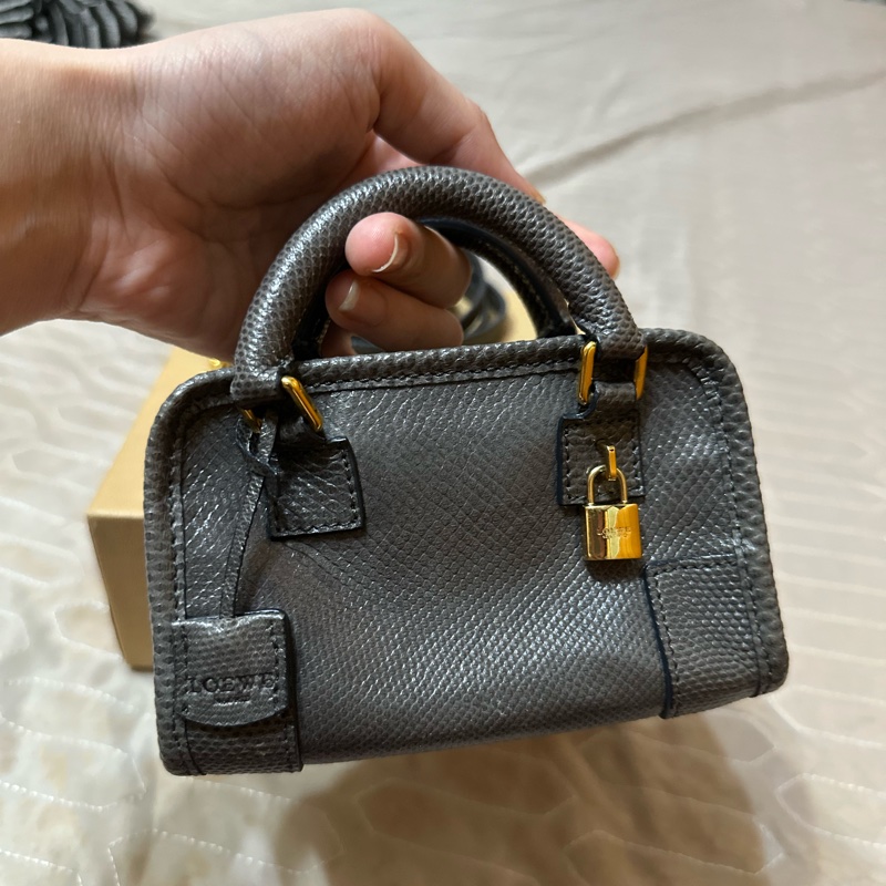 Loewe水蛇皮 超迷你包 小廢包-2